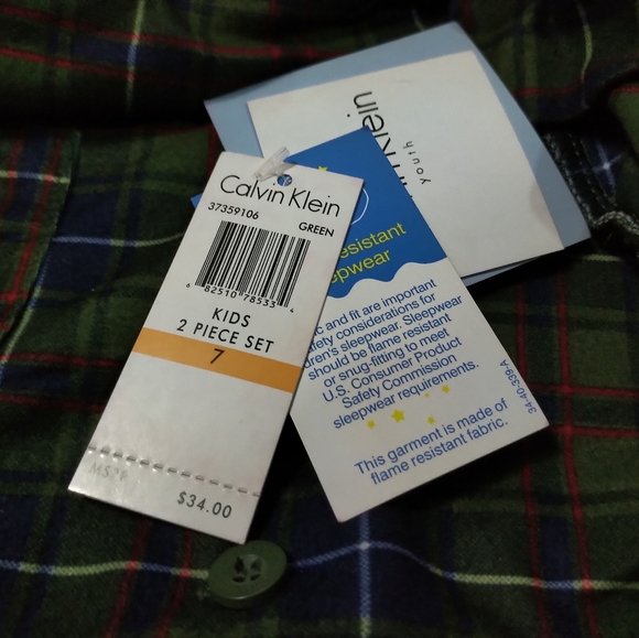 Calvin Klein 2 piece kids pajamas size 7 - Picture 2 of 2